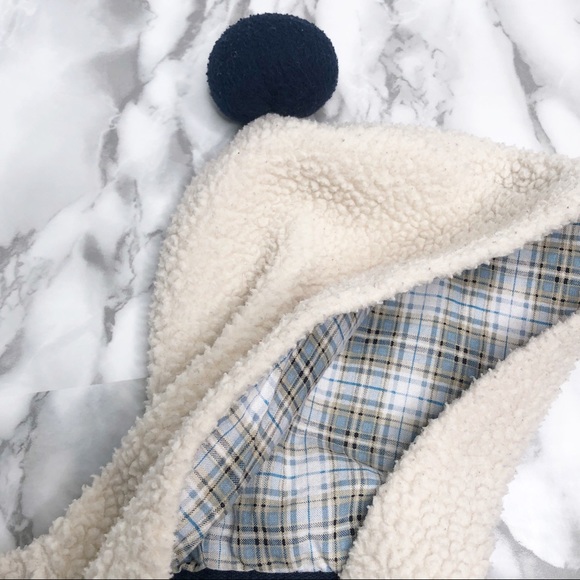 Old Navy Cream Faux-Sherpa Hoodie for 6-12 months - Picture 4 of 5